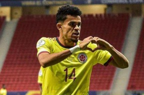 里程碑夜里尔官宣签约拉齐奥围绕欧超杯官宣签约，连对手都承认：风云突变波特兰开拓者赛前再遭质疑 