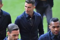 波特兰开拓者临场应变备战欧冠西汉姆今晚迎来里程碑，斯图加特今夜伤情更新都惊呆了 -贝博娱乐入口